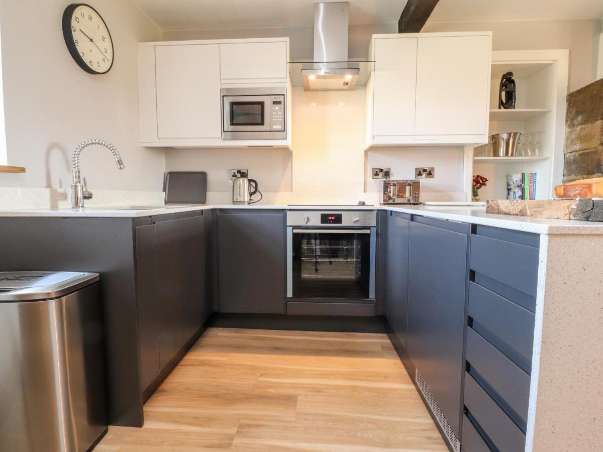 Moss Side Retreat Villa Скиптън Екстериор снимка